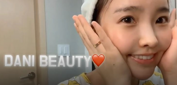 【顔の毛穴】3週間で汚い顔の黒ずみを攻略する方法を韓国美容YouTuberが徹底解説！