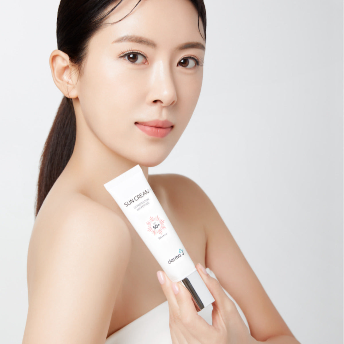DermaJ(ダーマジェー)/サンクリームSPF50+/PA++++ – K Village Meon